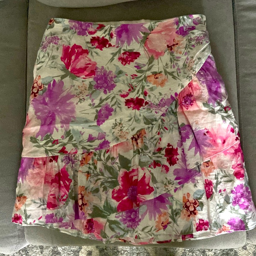 Express floral skirt; new